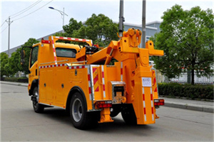 和平区高速路拖车费